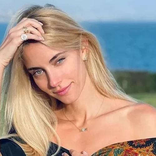 Τα 3 πιο hot χρώματα πεντικιούρ της σεζόν που επιλέγουν συνέχεια 10 Ελληνίδες celebrities