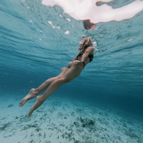 Το πρόγραμμα κολύμβησης για κάψιμο λίπους από την ειδικό