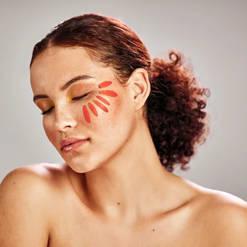 Πόσο κινδυνεύουν τα βλέφαρά σου από τον ήλιο;