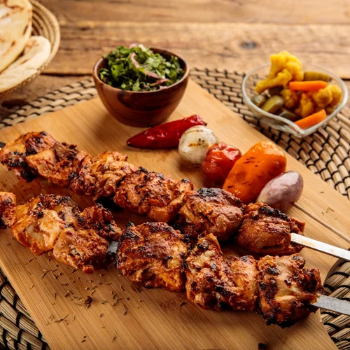 Τσικνοπέμπτη και περιβάλλον: Βιώσιμες πρακτικές για έναν πιο "πράσινο" εορτασμό