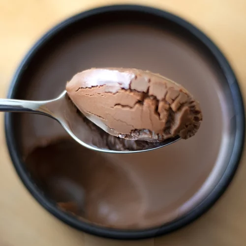 Η απόλυτη mocha mousse: Αφράτη, σοκολατένια και έτοιμη σε 10 λεπτά!