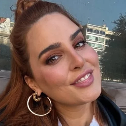 Γεύση από την παιδική ηλικία: Η συγκινητική ιστορία πίσω από το αγαπημένο φαγητό της Εβελίνας Νικόλιζα