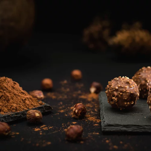 Σου αρέσουν τα σοκολατάκια Ferrero Rosher; Φτιάξε μόνη σου την υγιεινή, σπιτική εκδοχή τους!