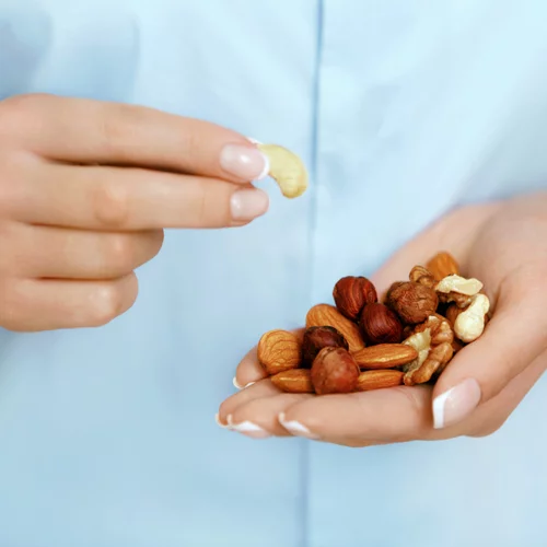 Καλά λιπαρά: Οι καλύτερες πηγές τους σύμφωνα με την ειδικό