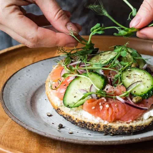 Ρευματικά νοσήματα: Η διατροφή που μπορεί να βοηθάει