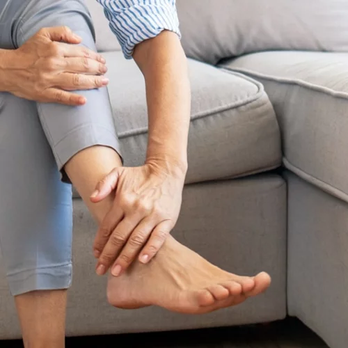 Πώς μπορείς να απαλλαγείς από το κότσι στο πόδι;