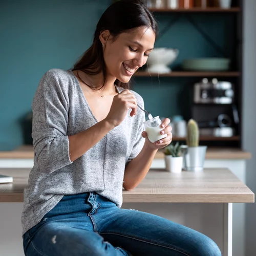 Απότομη αλλαγή βάρους: Γιατί ανεβαίνει και κατεβαίνει γρήγορα η ζυγαριά;