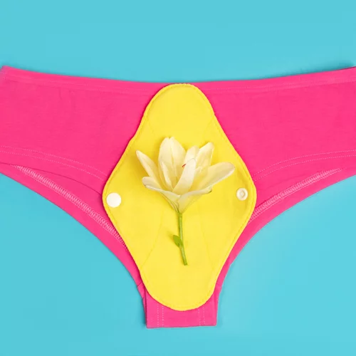 Τι προκαλεί κιτρινωπές εκκρίσεις και πώς αντιμετωπίζεται;