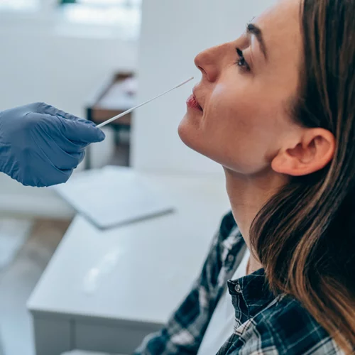 Παγκόσμιος Οργανισμός Υγείας: Η οξεία φάση της πανδημίας ίσως τελειώσει το 2022 αλλά ο ιός δεν θα εξαφανιστεί