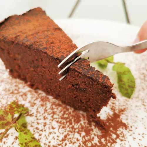 Είσαι vegan; 6 σοκολατένια γλυκά για να δοκιμάσεις τώρα