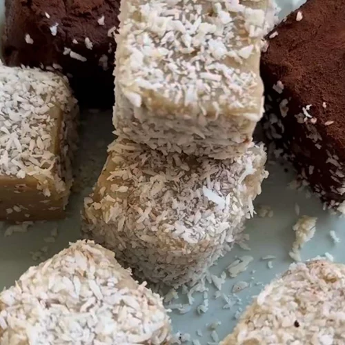 Σπιτικά λουκούμια χωρίς ζάχαρη - με 4 μόνο υλικά!