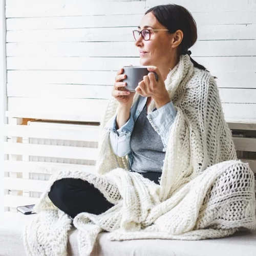 Προκαλεί η εμμηνόπαυση κατάθλιψη;