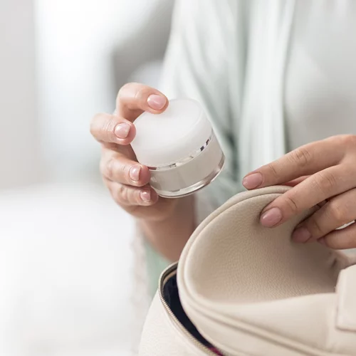 Τα πολυτελή καλλυντικά με έκπτωση στα οποία αξίζει να επενδύσεις στην Black Friday