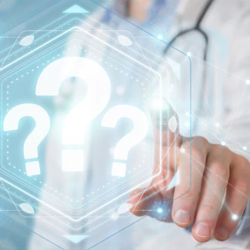 Μας ρώτησες για τα εμβόλια και τις θρομβώσεις: Ο καρδιολόγος Ηλίας Τσούγκος απαντά