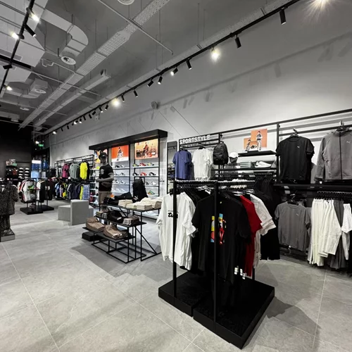 Το νέο Puma store ήρθε στο The Mall Athens