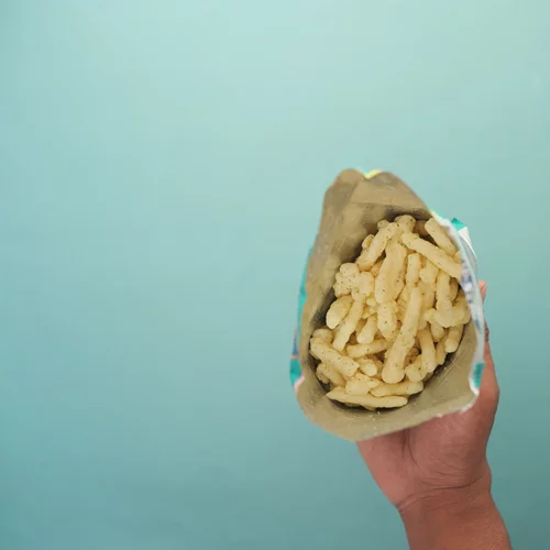 Οι υπερεπεξεργασμένες τροφές προκαλούν 32 προβλήματα υγείας | Πώς να τα αποφύγεις