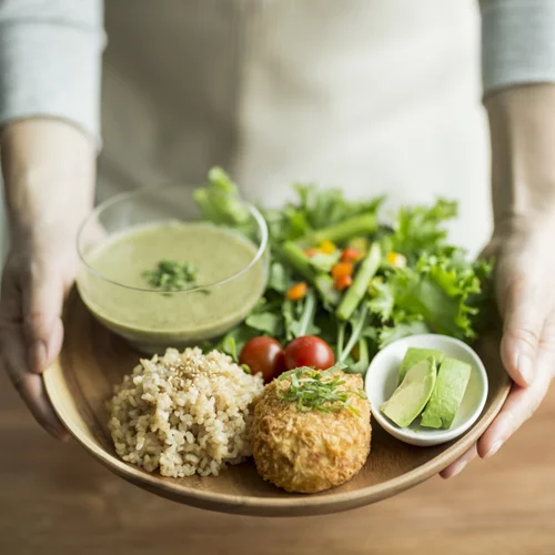 Μακροβιοτική διατροφή: Τι είναι και από πού ξεκίνησε;