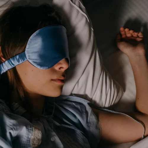 Τα όνειρά σου μπορεί να αποκαλύπτουν πρώιμα σημάδια Αλτσχάιμερ – τι λέει νέα έρευνα