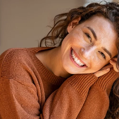 Πώς μπορεί να με βοηθήσει ο οδοντίατρος να αποκτήσω ένα πιο ελκυστικό χαμόγελο