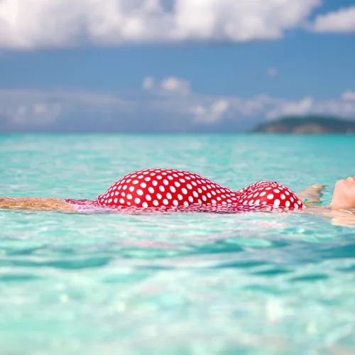 Εγκυμοσύνη και ζέστη: Κίνδυνοι και τρόποι προστασίας