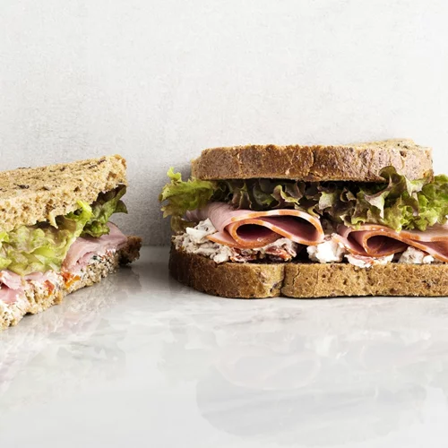 Υγιεινό και χορταστικό τοστάκι: 12 συνδυασμοί για να αποφύγεις τα αλλαντικά