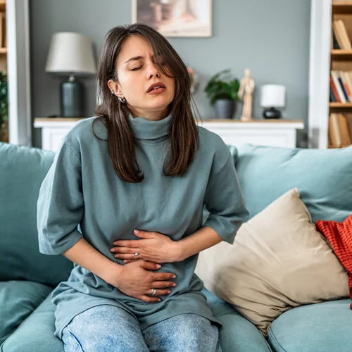 Τι βοηθά πραγματικά στη δυσκοιλιότητα; 8 επιστημονικά τεκμηριωμένες λύσεις