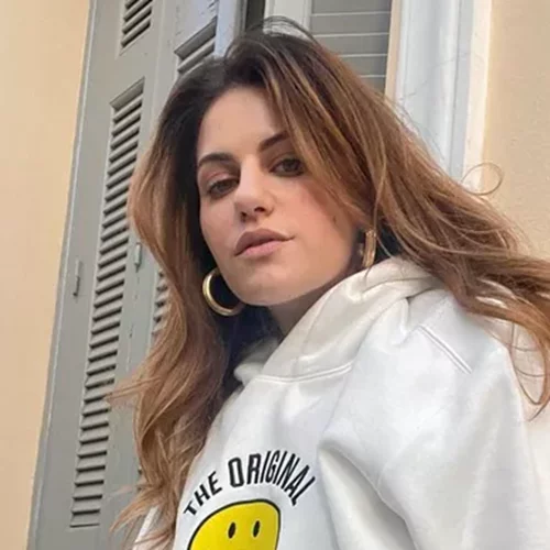 Το super κολακευτικό κούρεμα που κάνουν τώρα όλες οι Ελληνίδες influencers