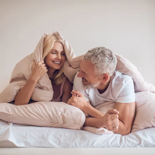 5 "παρενέργειες" της εμμηνόπαυσης στην ερωτική μας ζωή
