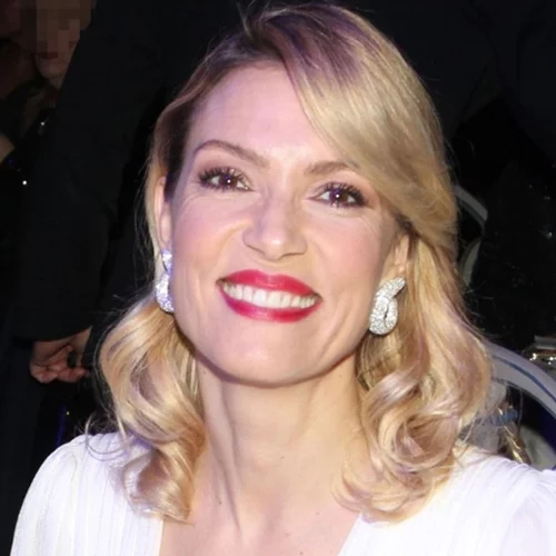 Άμεσο εφέ λίφτινγκ: Πώς να το πετύχεις με τη σωστή εφαρμογή κρέμας ματιών - το κόλπο της Βίκυς Καγιά