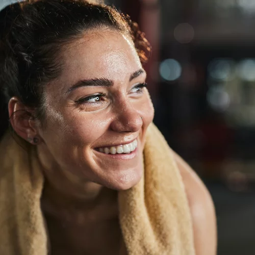 1.300 θερμίδες σε 30': Αυτή η δραστηριότητα καίει 4 φορές περισσότερο λίπος από μια αθλητική συνεδρία