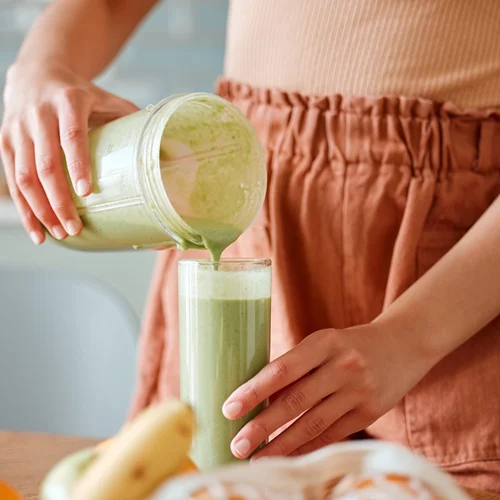 Moringa | Το πράσινο μυστικό για επιδερμίδα με νεανική λάμψη