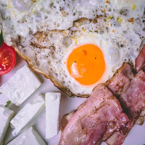 Το balkan πρωινό "εκθρονίζει" το avocado toast: Η νέα εμμονή των influencers - Τι περιέχει;