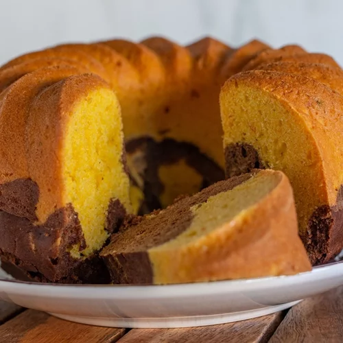 Φθινοπωρινό αφράτο κέικ κολοκύθας με σοκολάτα - Εύκολο, χωρίς μίξερ