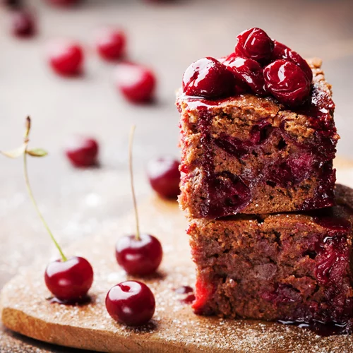 Πέντε καλοκαιρινές συνταγές με κεράσια (το φρούτο της εποχής που αγαπάμε!)