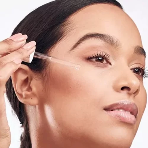 Φυσικό botox: 5 αντιγηραντικοί οροί για αισθητή μείωση των ρυτίδων