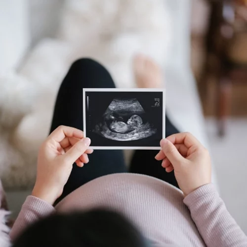 9 ανησυχίες που έχουν οι περισσότερες γυναίκες πριν την πρώτη εγκυμοσύνη