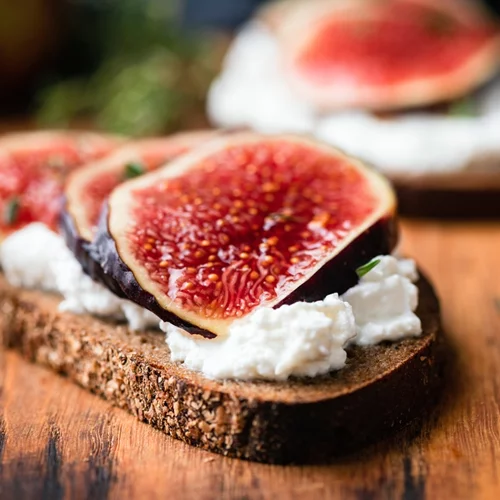 Το πιο υποτιμημένο τυρί που κάνει καλό στην υγεία σου – Και δεν είναι το cottage!