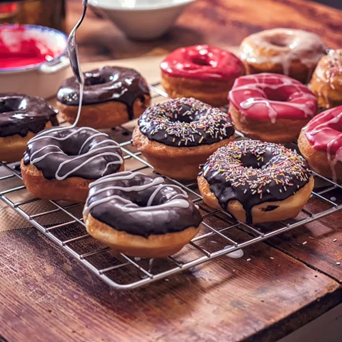 Σοκολατένια donuts στο φούρνο: Η υγιεινή εκδοχή του αγαπημένου γλυκού