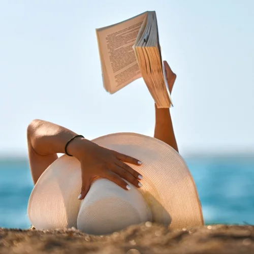 Editorial: Τα must haves της παραλίας