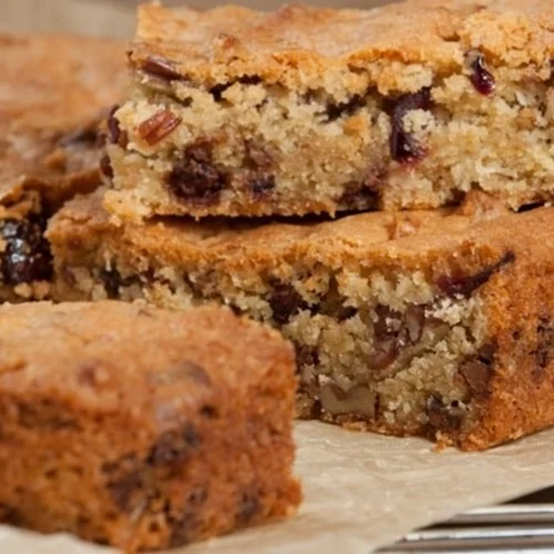 Κέικ με ταχίνι και κομμάτια σοκολάτας - Απίθανη νηστίσιμη συνταγή για όλη τη Σαρακοστή