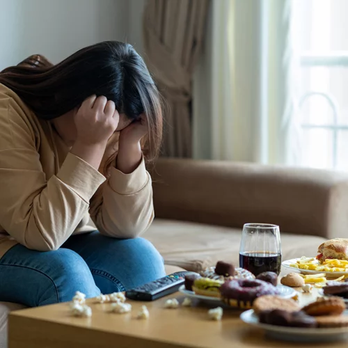 Πέντε τρόφιμα που ανεβάζουν τα επίπεδα του άγχους