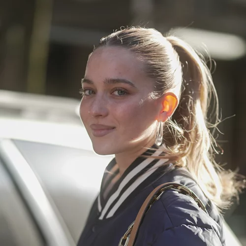 St. Valentine's hair: Τα πιο όμορφα χτενίσματα για ένα ρομαντικό date night