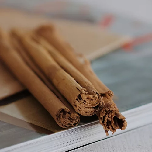 3 tips για να αξιοποιήσεις τα στικς κανέλας... εκτός από το φαγητό