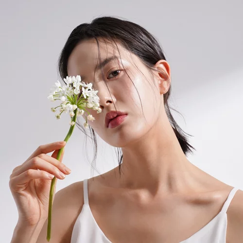 Η κορεάτικη τεχνική που υπόσχεται φυσικά νεανική λάμψη