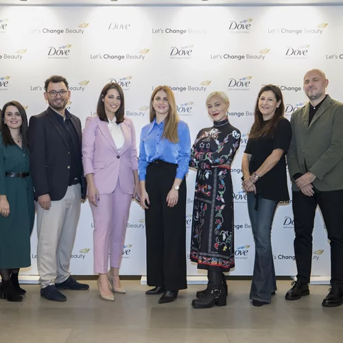 Self Esteem Project: Μια σημαντική συζήτηση για τα (μη ρεαλιστικά) πρότυπα ομορφιάς σήμερα