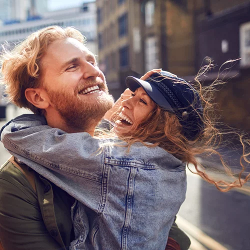 4 ψυχολογικοί λόγοι που θα τον κάνουν να σε ερωτευτεί