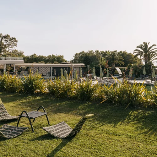 Summer Escape: Μοναδικές προσφορές για ένα μαγικό καλοκαίρι στα Divani Collection Hotels