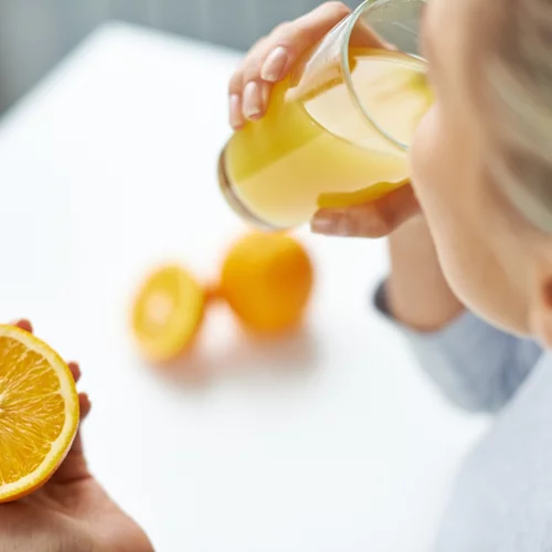 Μπορεί η υπερβολική ποσότητα βιταμίνης C να προκαλέσει παρενέργειες;