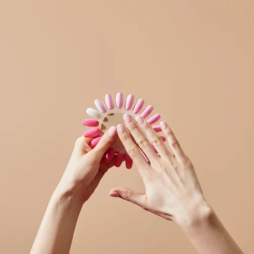 Nail trends | Αυτές είναι οι πιο δυνατές τάσεις στο μανικιούρ του καλοκαιριού