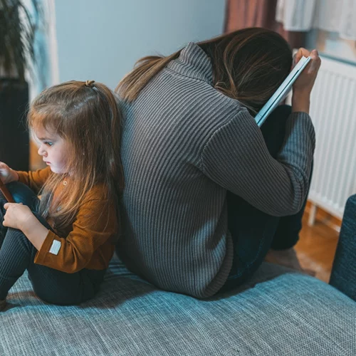 5 συμπεριφορές που διαλύουν τη σχέση γονιού-παιδιού